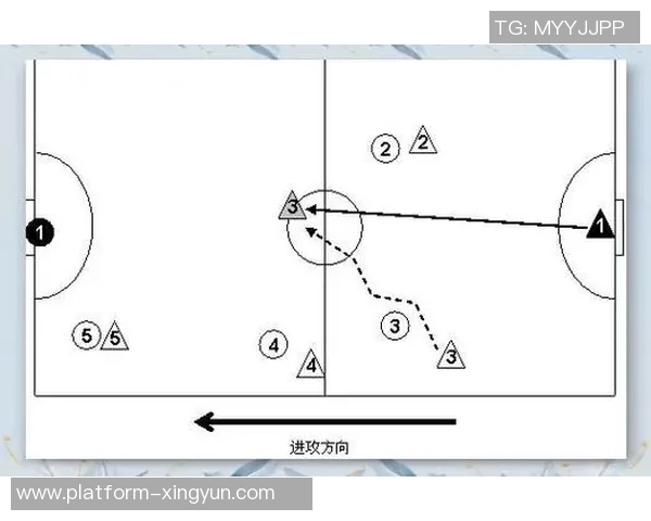 精彩足球比赛图文回顾赛场瞬间与战术解析全方位呈现